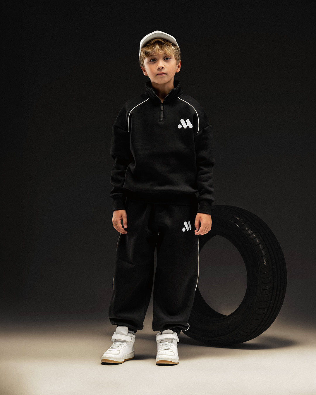 Cruiser Black Tracksuit