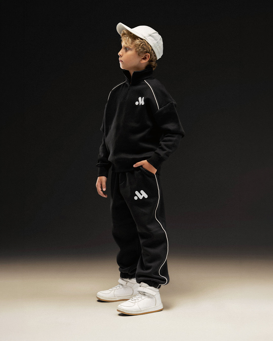 Cruiser Black Tracksuit